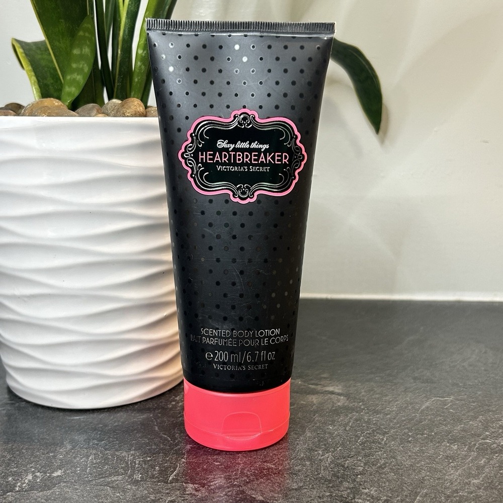 Victoria's Secret Sexy Little Things Heartbreaker Scented‎ Body Lotion 6.7 oz